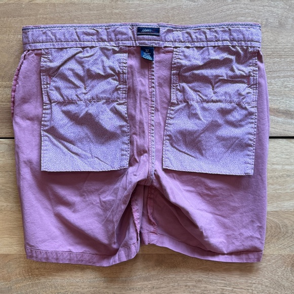 Johnnie-O | 32W | 7" Shorts - Picture 12 of 12